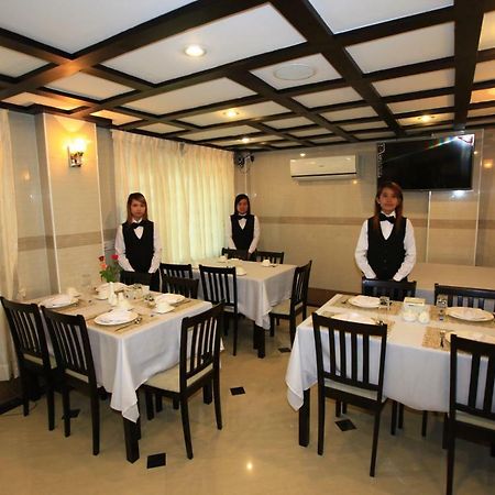 Hotel Novel Yangon Dış mekan fotoğraf