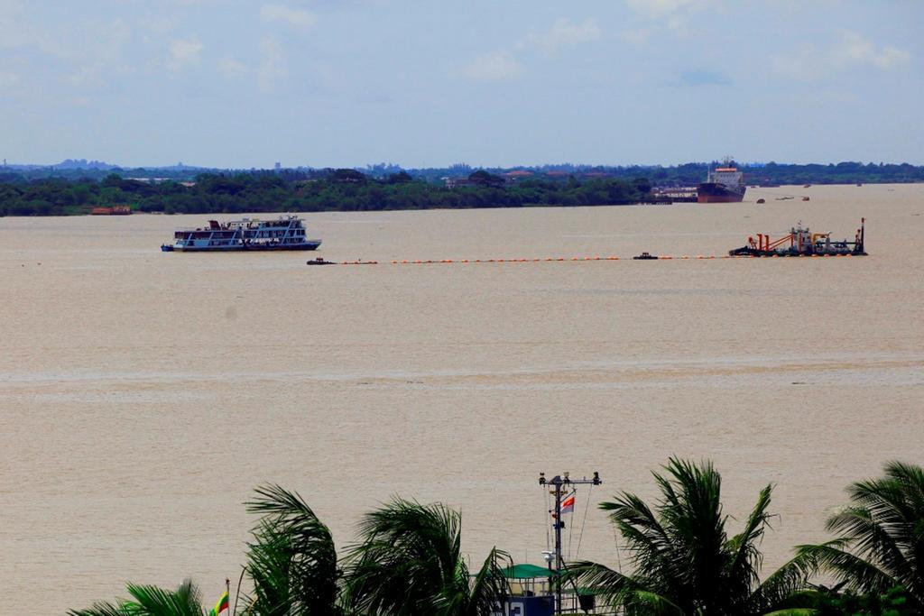 Hotel Novel Yangon Dış mekan fotoğraf