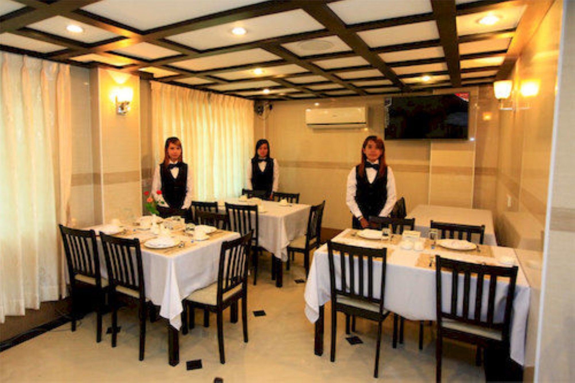 Hotel Novel Yangon Dış mekan fotoğraf